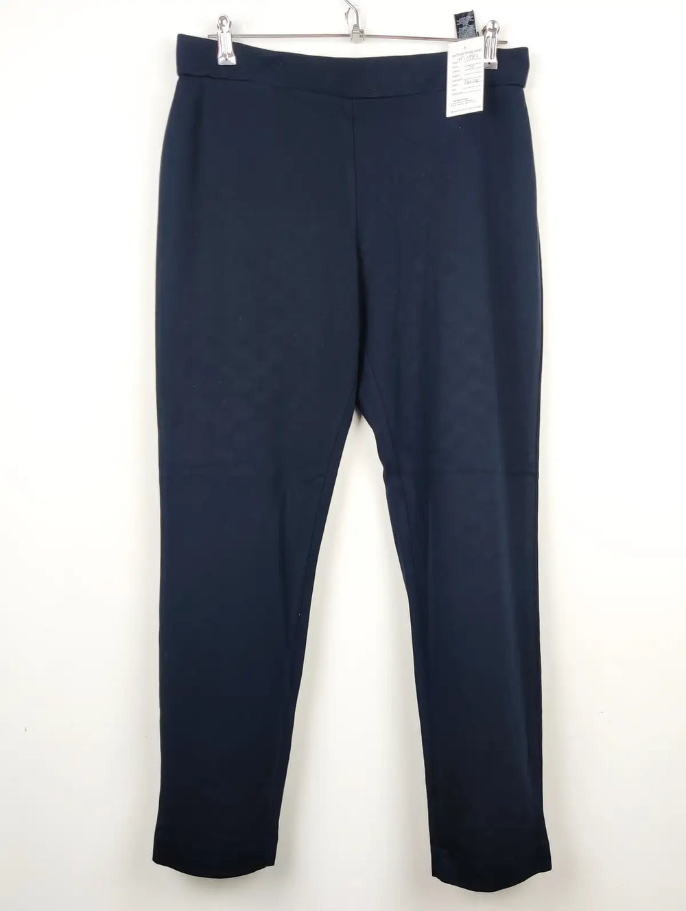 Buy online pre-used pre-loved 100% authentic & Original branded Marks & Spencer (TT-1582) available in Pakistan. Top international brands avilable.