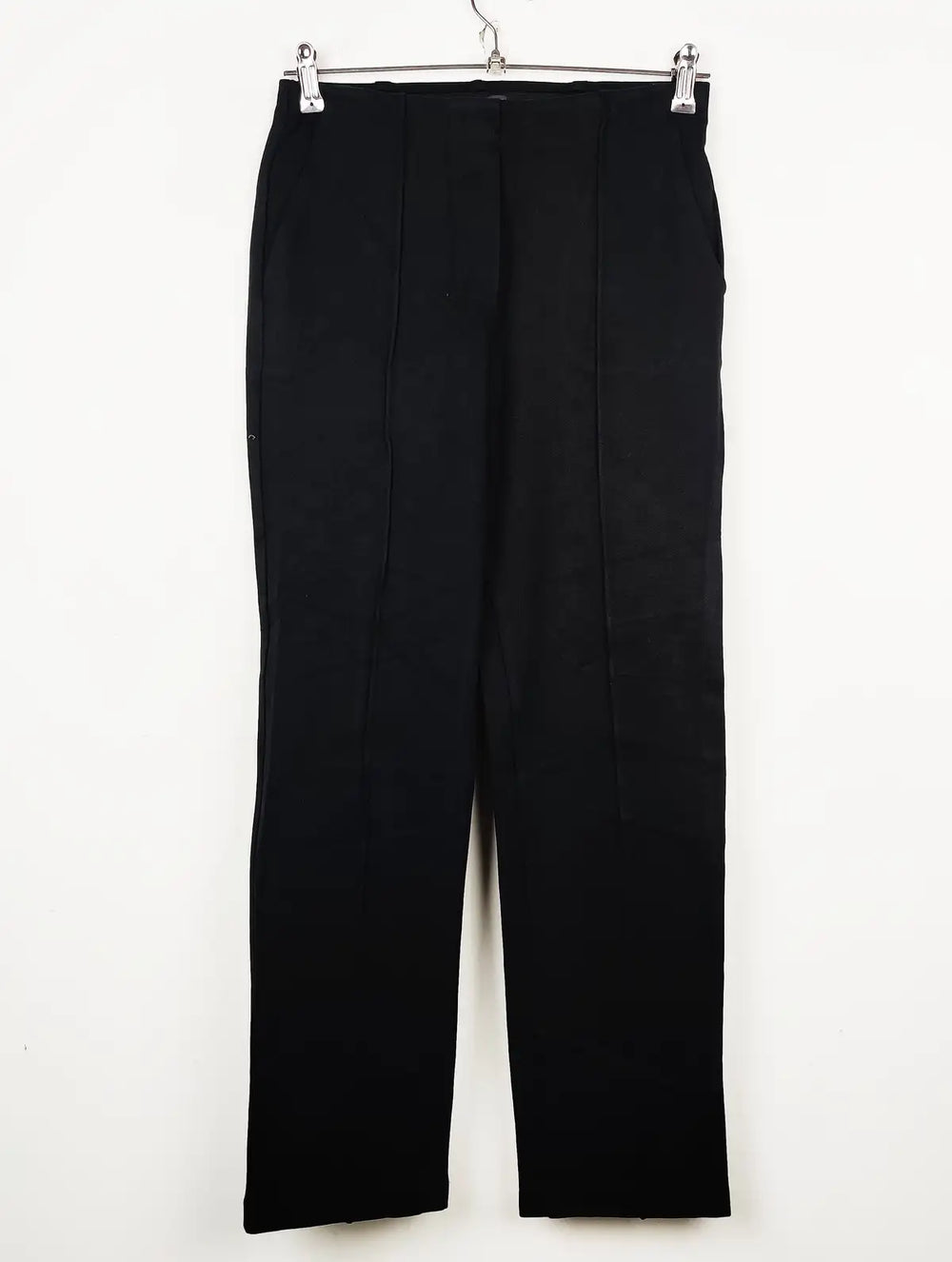 Buy online pre-used pre-loved 100% authentic & Original branded Marks & Spencer (TT-1598) available in Pakistan. Top international brands avilable.