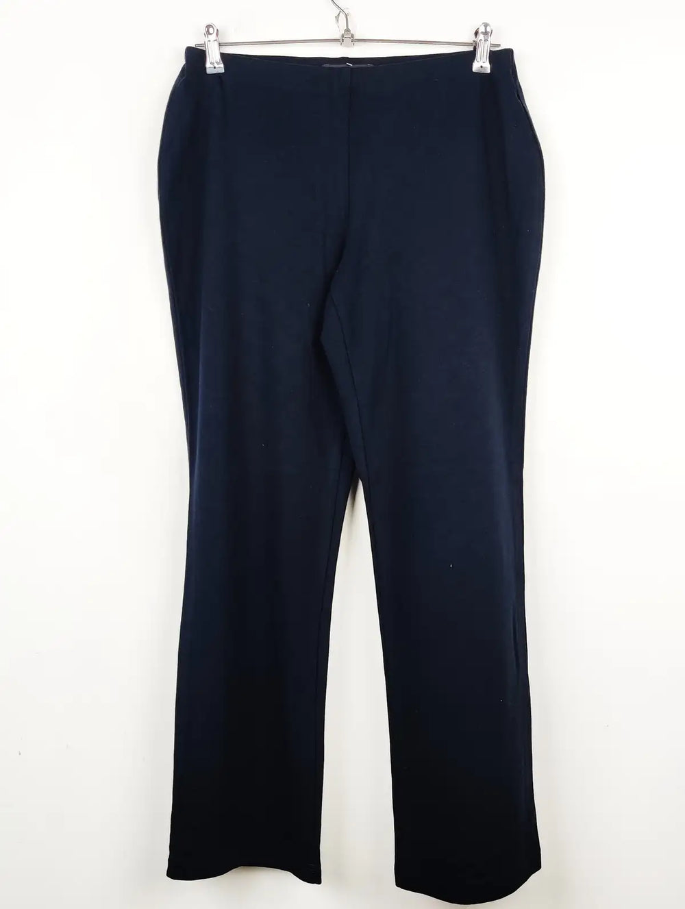 Buy online pre-used pre-loved 100% authentic & Original branded Marks & Spencer (TT-1638) available in Pakistan. Top international brands avilable.