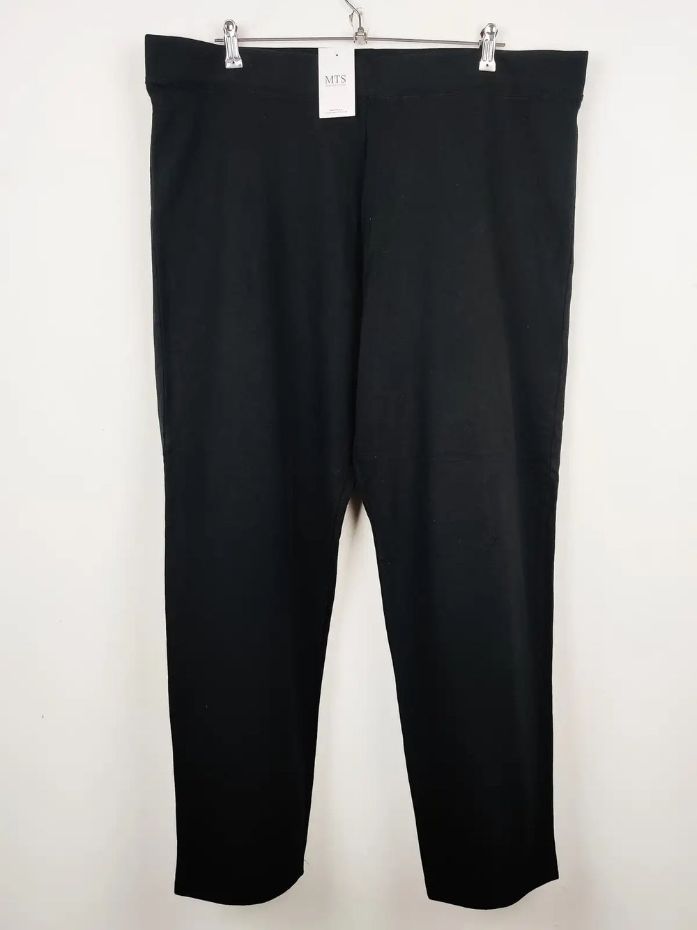 Buy online pre-used pre-loved 100% authentic & Original branded Marks & Spencer (TT-1640) available in Pakistan. Top international brands avilable.