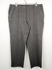 Buy online pre-used pre-loved 100% authentic & Original branded Unknown Brand (TT-1647) available in Pakistan. Top international brands avilable.