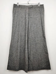 Buy online pre-used pre-loved 100% authentic & Original branded French Connection (TT-1685) available in Pakistan. Top international brands avilable.