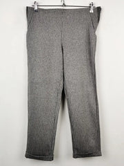 Buy online pre-used pre-loved 100% authentic & Original branded Unknown Brand (TT-1760) available in Pakistan. Top international brands avilable.