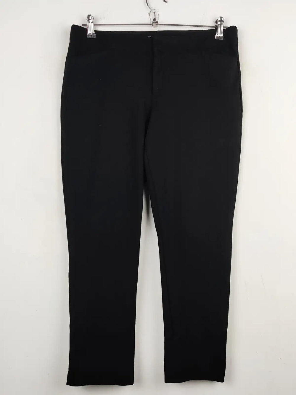 Buy online pre-used pre-loved 100% authentic & Original branded Gap (TT-1814) available in Pakistan. Top international brands avilable.