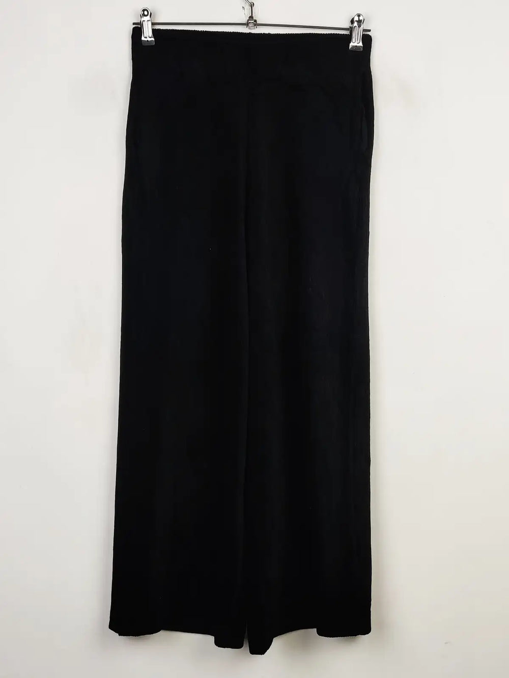 Buy online pre-used pre-loved 100% authentic & Original branded Marks & Spencer (TT-1884) available in Pakistan. Top international brands avilable.