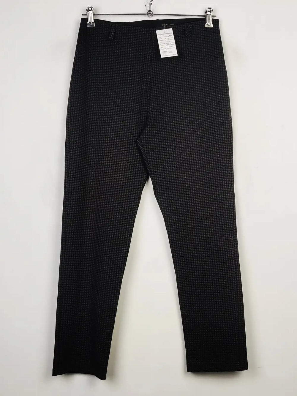 Buy online pre-used pre-loved 100% authentic & Original branded Piazza Italia (TT-1902) available in Pakistan. Top international brands avilable.