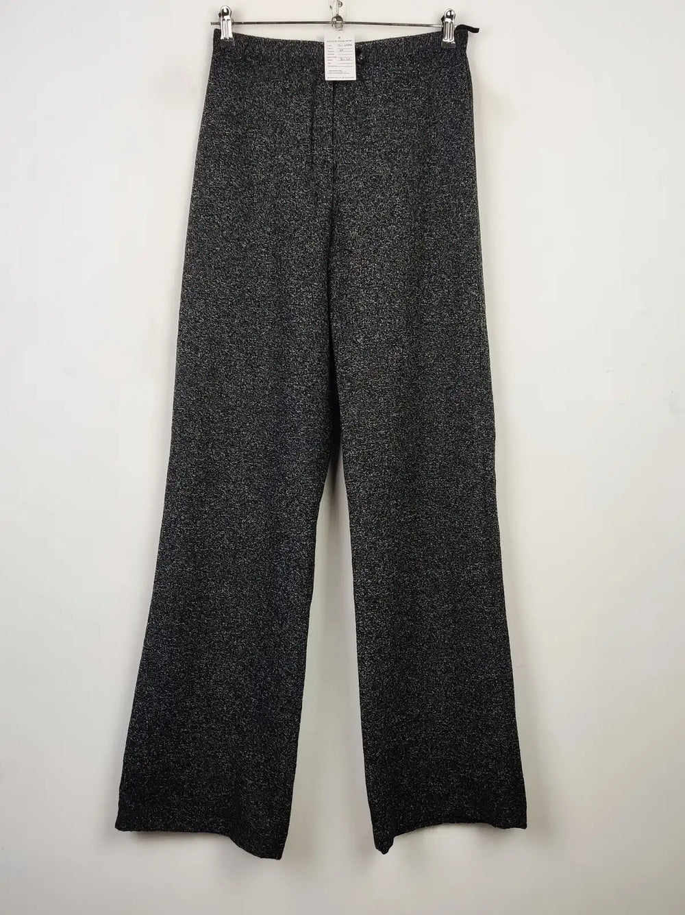 Buy online pre-used pre-loved 100% authentic & Original branded Longtallsally (TT-1998) available in Pakistan. Top international brands avilable.