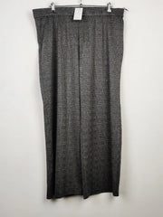 Buy online pre-used pre-loved 100% authentic & Original branded Marks & Spencer (TT-2008) available in Pakistan. Top international brands avilable.