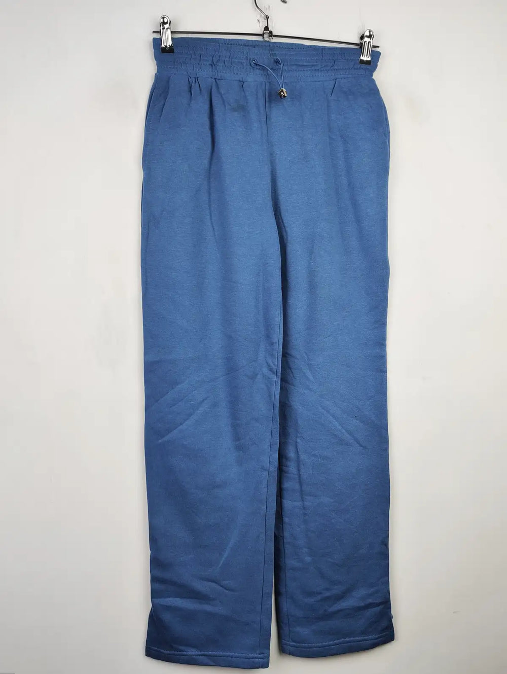 Buy online pre-used pre-loved 100% authentic & Original branded Primark (TT-2151) available in Pakistan. Top international brands avilable.