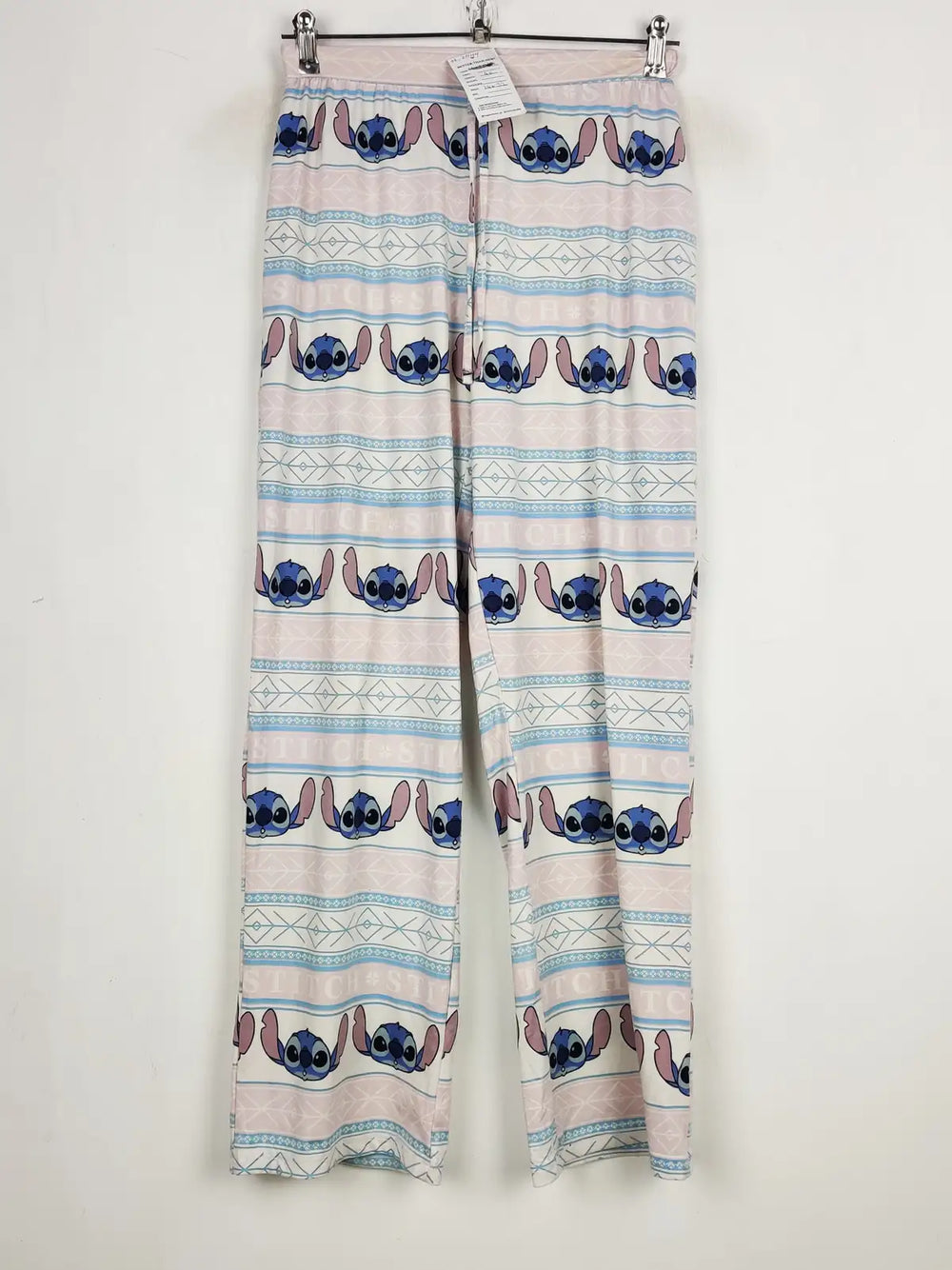 Buy online pre-used pre-loved 100% authentic & Original branded Primark (TT-2544) available in Pakistan. Top international brands avilable.