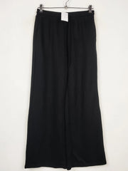 Buy online pre-used pre-loved 100% authentic & Original branded Shein (TT-2946) available in Pakistan. Top international brands avilable.
