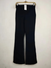 Buy online pre-used pre-loved 100% authentic & Original branded Marks & Spencer (TT-3214) available in Pakistan. Top international brands avilable.