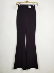 Buy online pre-used pre-loved 100% authentic & Original branded H&M (TT-3240) available in Pakistan. Top international brands avilable.