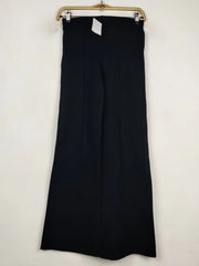 Buy online pre-used pre-loved 100% authentic & Original branded Primark (TT-3247) available in Pakistan. Top international brands avilable.