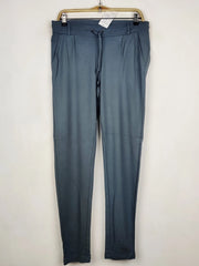 Buy online pre-used pre-loved 100% authentic & Original branded Gina (TT-3293) available in Pakistan. Top international brands avilable.