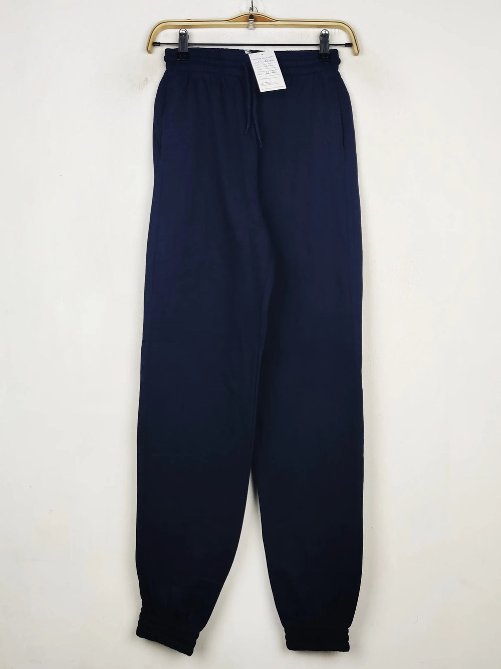 Buy online pre-used pre-loved 100% authentic & Original branded H&M (TT-3340) available in Pakistan. Top international brands avilable.