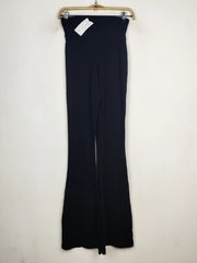 Buy online pre-used pre-loved 100% authentic & Original branded Boohoo (TT-3390) available in Pakistan. Top international brands avilable.