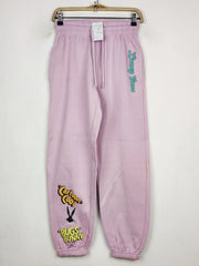 Buy online pre-used pre-loved 100% authentic & Original branded Looney Tunes (TT-3438) available in Pakistan. Top international brands avilable.
