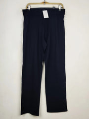 Buy online pre-used pre-loved 100% authentic & Original branded Marks & Spencer (TT-3499) available in Pakistan. Top international brands avilable.