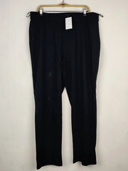 Buy online pre-used pre-loved 100% authentic & Original branded Marks & Spencer (TT-3534) available in Pakistan. Top international brands avilable.