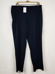 Buy online pre-used pre-loved 100% authentic & Original branded Marks & Spencer (TT-3557) available in Pakistan. Top international brands avilable.