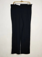 Buy online pre-used pre-loved 100% authentic & Original branded Marks & Spencer (TT-3598) available in Pakistan. Top international brands avilable.