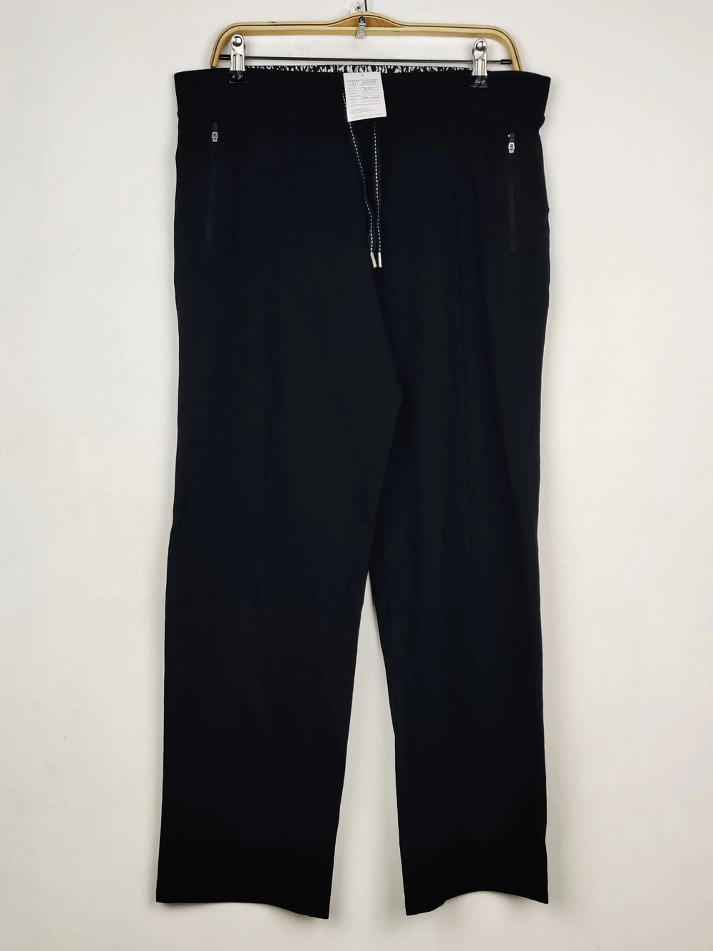Buy online pre-used pre-loved 100% authentic & Original branded Marks & Spencer (TT-3599) available in Pakistan. Top international brands avilable.
