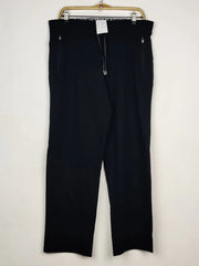 Buy online pre-used pre-loved 100% authentic & Original branded Marks & Spencer (TT-3599) available in Pakistan. Top international brands avilable.