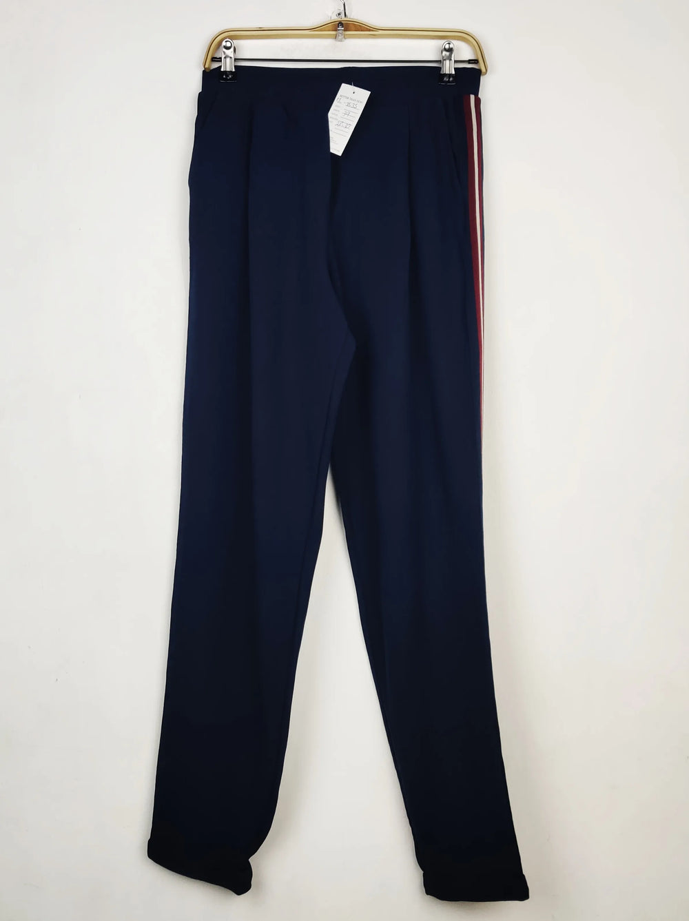 Buy online pre-used pre-loved 100% authentic & Original branded Marks & Spencer (TT-3635) available in Pakistan. Top international brands avilable.