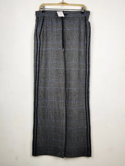 Buy online pre-used pre-loved 100% authentic & Original branded Marks & Spencer (TT-3666) available in Pakistan. Top international brands avilable.