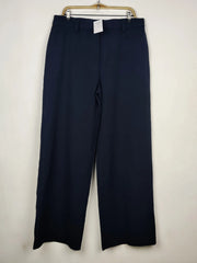 Buy online pre-used pre-loved 100% authentic & Original branded Marks & Spencer (TT-3718) available in Pakistan. Top international brands avilable.