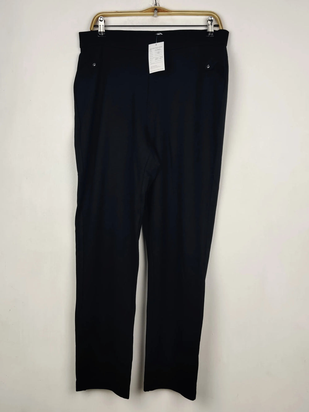 Buy online pre-used pre-loved 100% authentic & Original branded Bonmarche (TT-3742) available in Pakistan. Top international brands avilable.