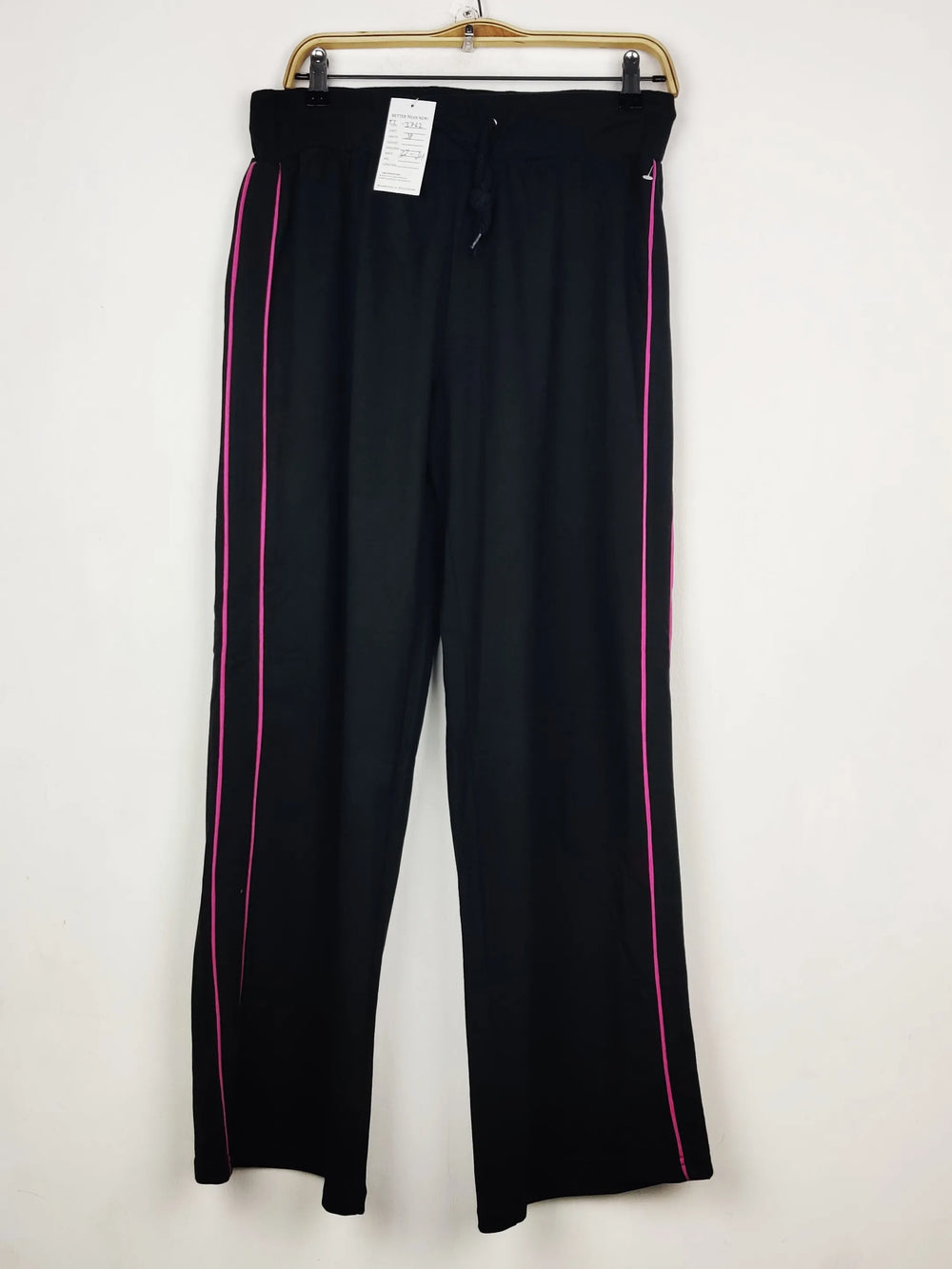Buy online pre-used pre-loved 100% authentic & Original branded Dunnes Stores (TT-3762) available in Pakistan. Top international brands avilable.