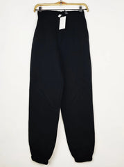 Buy online pre-used pre-loved 100% authentic & Original branded H&M (TT-3830) available in Pakistan. Top international brands avilable.