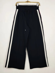 Buy online pre-used pre-loved 100% authentic & Original branded Marks & Spencer (TT-3835) available in Pakistan. Top international brands avilable.