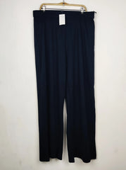 Buy online pre-used pre-loved 100% authentic & Original branded Marks & Spencer (TT-4008) available in Pakistan. Top international brands avilable.