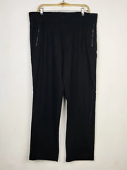 Buy online pre-used pre-loved 100% authentic & Original branded Marks & Spencer (TT-4134) available in Pakistan. Top international brands avilable.