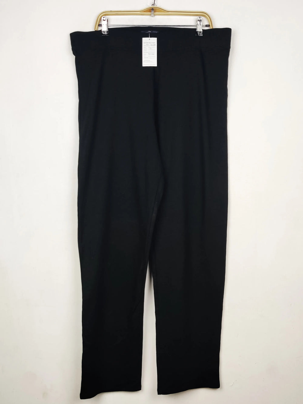 Buy online pre-used pre-loved 100% authentic & Original branded Marks & Spencer (TT-4179) available in Pakistan. Top international brands avilable.