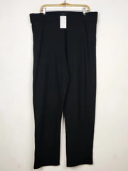 Buy online pre-used pre-loved 100% authentic & Original branded Marks & Spencer (TT-4179) available in Pakistan. Top international brands avilable.