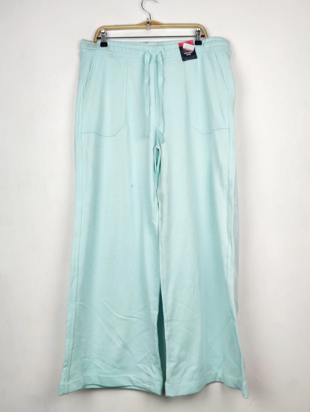 Buy online pre-used pre-loved 100% authentic & Original branded Marks & Spencer (TT-4259) available in Pakistan. Top international brands avilable.