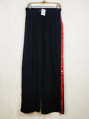 Buy online pre-used pre-loved 100% authentic & Original branded Prettylittlething (TT-4279) available in Pakistan. Top international brands avilable.