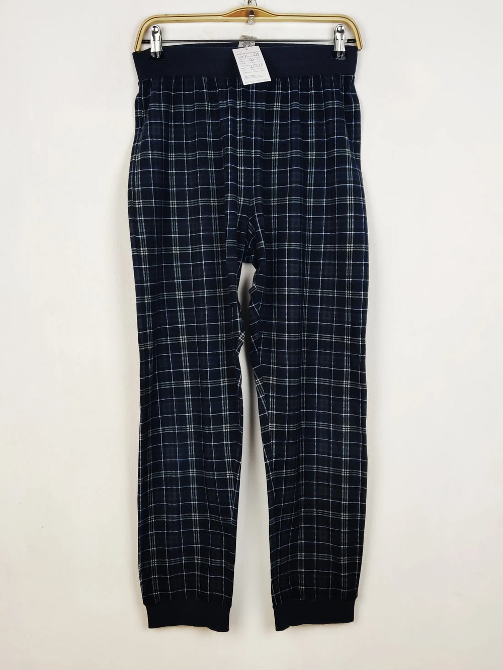 Buy online pre-used pre-loved 100% authentic & Original branded Marks & Spencer (TT-4281) available in Pakistan. Top international brands avilable.