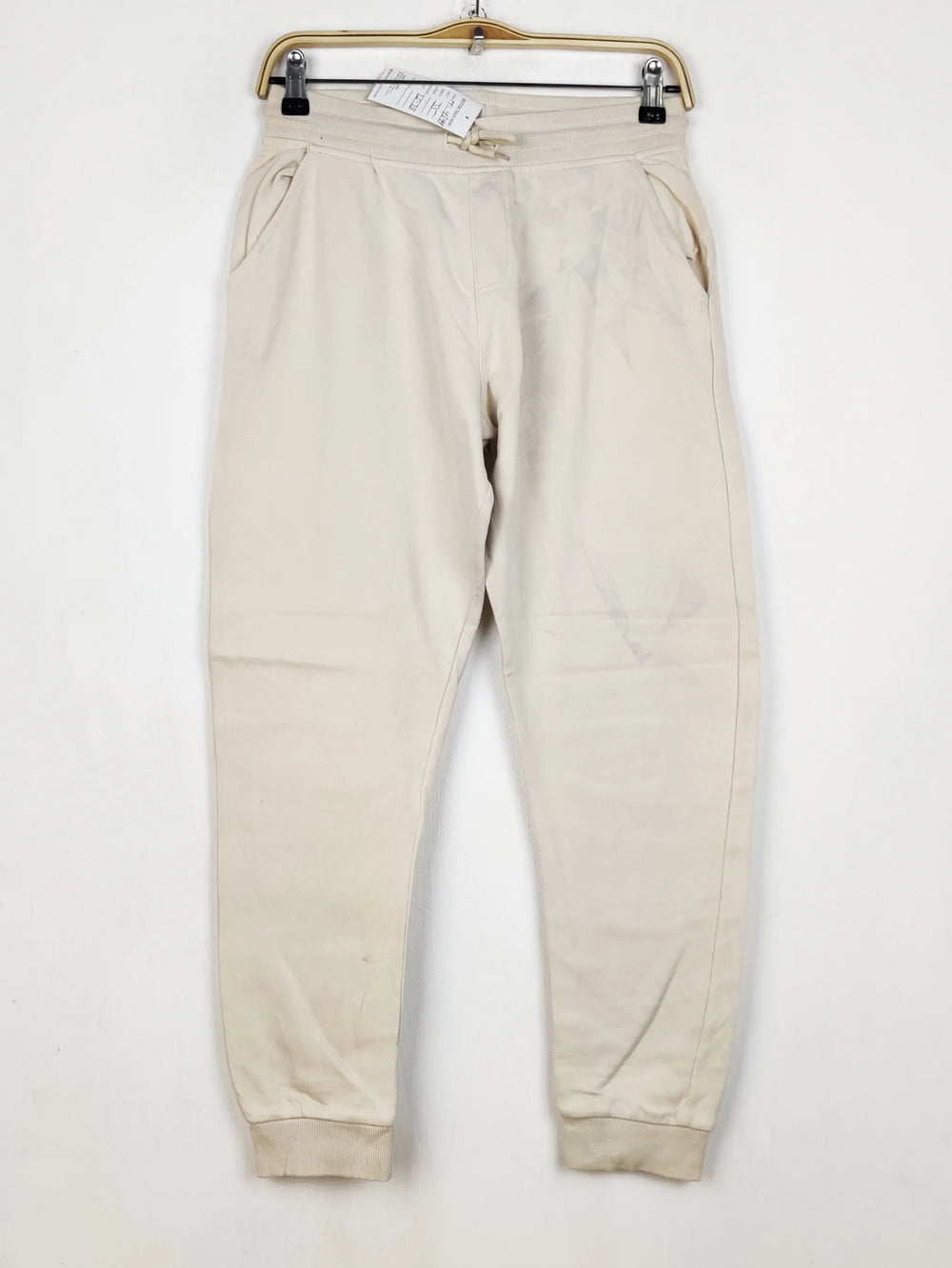 Buy online pre-used pre-loved 100% authentic & Original branded Unknown Brand (TT-4299) available in Pakistan. Top international brands avilable.
