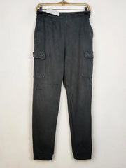 Buy online pre-used pre-loved 100% authentic & Original branded Unknown Brand (TT-4321) available in Pakistan. Top international brands avilable.