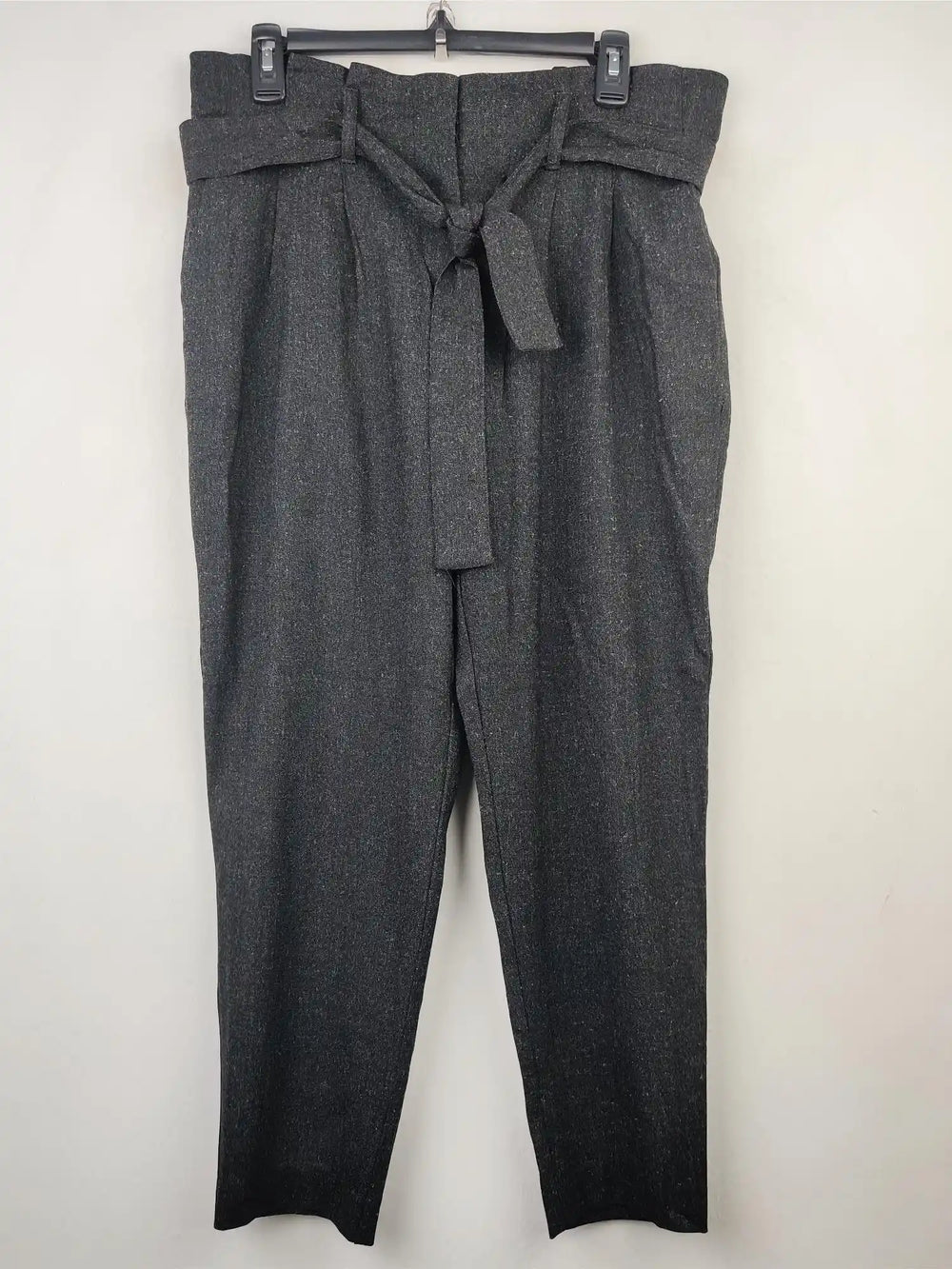 Buy online pre-used pre-loved 100% authentic & Original branded Reitmans (TT-457) available in Pakistan. Top international brands avilable.