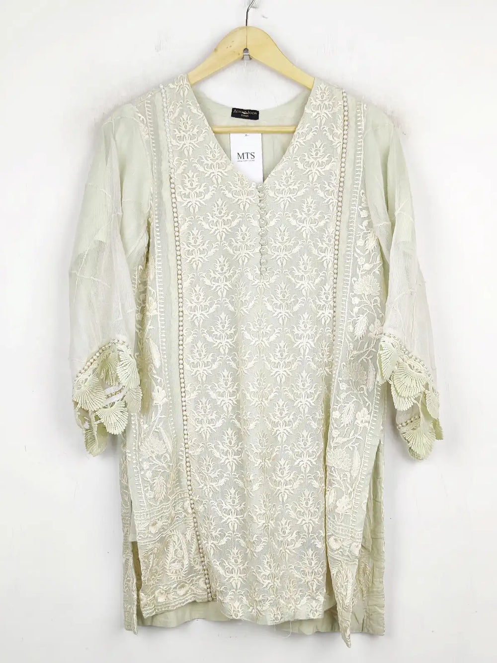 Buy online pre-used pre-loved 100% authentic & Original branded Agha Noor (WBK-1060) available in Pakistan. Top international brands avilable.