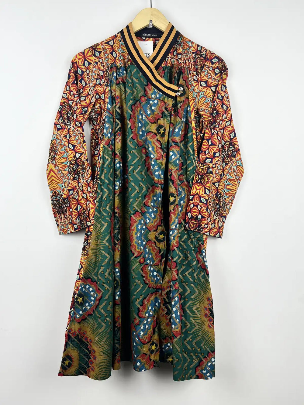 Buy online pre-used pre-loved 100% authentic & Original branded Generation (WBK-1104) available in Pakistan. Top international brands avilable.