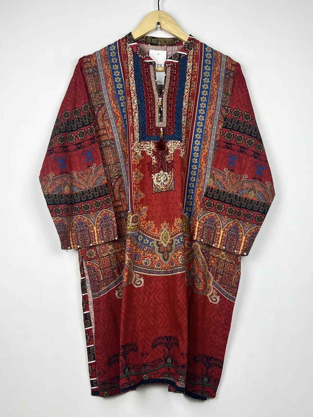 Buy online pre-used pre-loved 100% authentic & Original branded Motif (WBK-1207) available in Pakistan. Top international brands avilable.