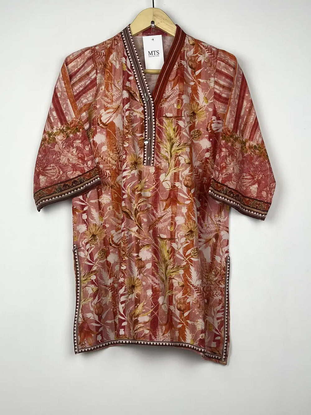 Buy online pre-used pre-loved 100% authentic & Original branded Bonanza Satrangi (WBK-1208) available in Pakistan. Top international brands avilable.