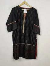 Buy online pre-used pre-loved 100% authentic & Original branded Unknown Brand (WBK-1694) available in Pakistan. Top international brands avilable.